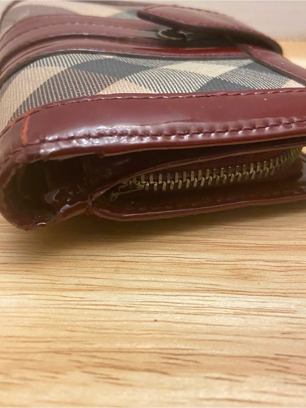 Burberry Classic Nova Check Pattern Compact Wallet Burgundy with Silver Metal. - Picture 5 of 13